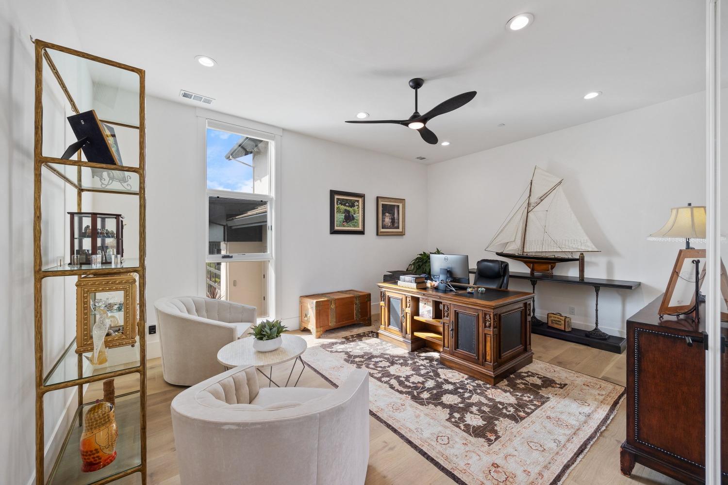 Detail Gallery Image 11 of 64 For 2056 Long View Dr, Meadow Vista,  CA 95722 - 4 Beds | 5/1 Baths