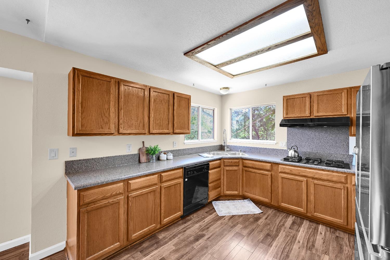 Detail Gallery Image 15 of 51 For 8640 Riverview Ter, –,  CA 95977 - 3 Beds | 2 Baths
