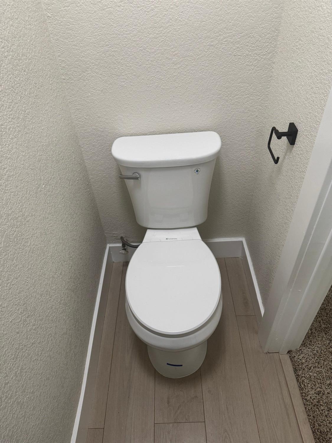 Detail Gallery Image 15 of 22 For 3138 San Diego Way, Sacramento,  CA 95820 - 4 Beds | 1/1 Baths