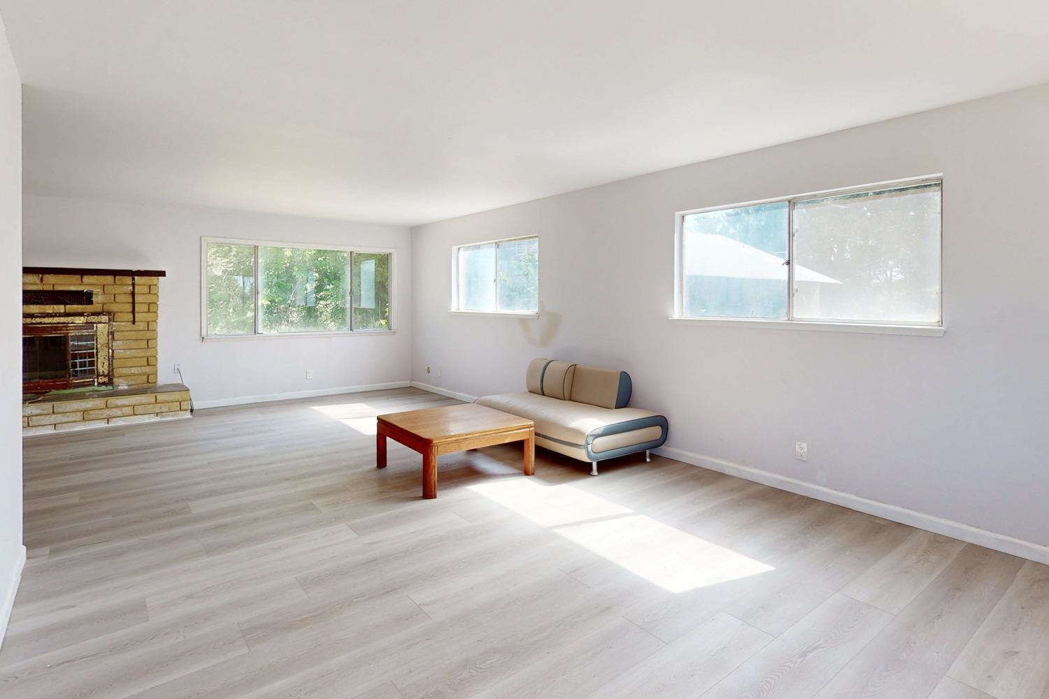 Detail Gallery Image 15 of 82 For 633 Cox Ln, Oroville,  CA 95965 - 3 Beds | 1/1 Baths