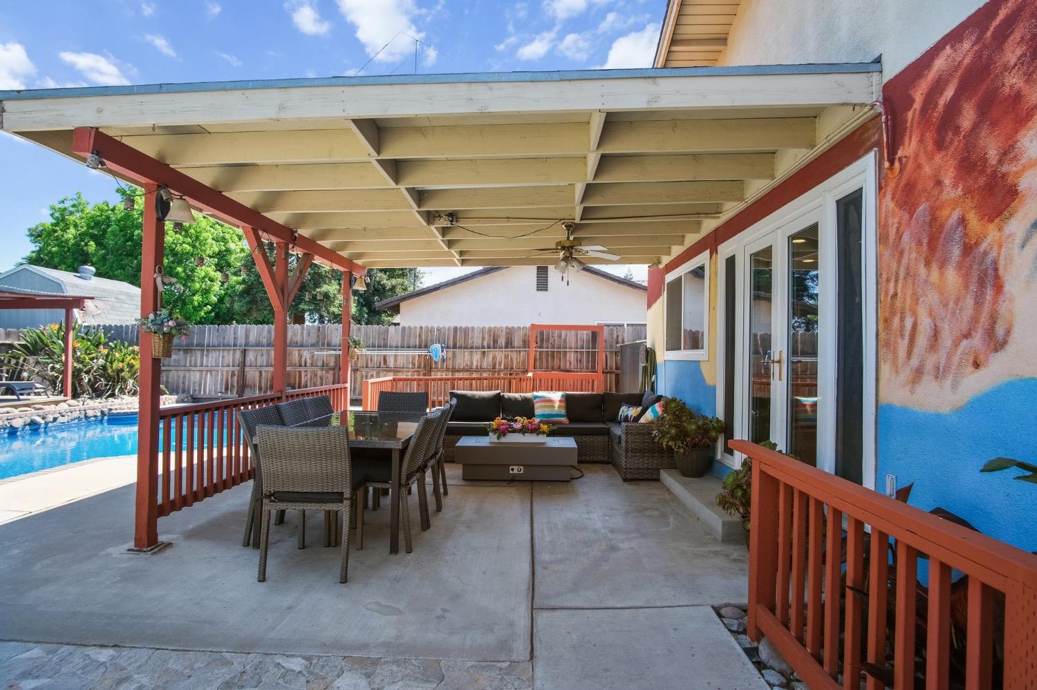 Detail Gallery Image 30 of 40 For 685 Bennington Ave, Turlock,  CA 95382 - 3 Beds | 2 Baths
