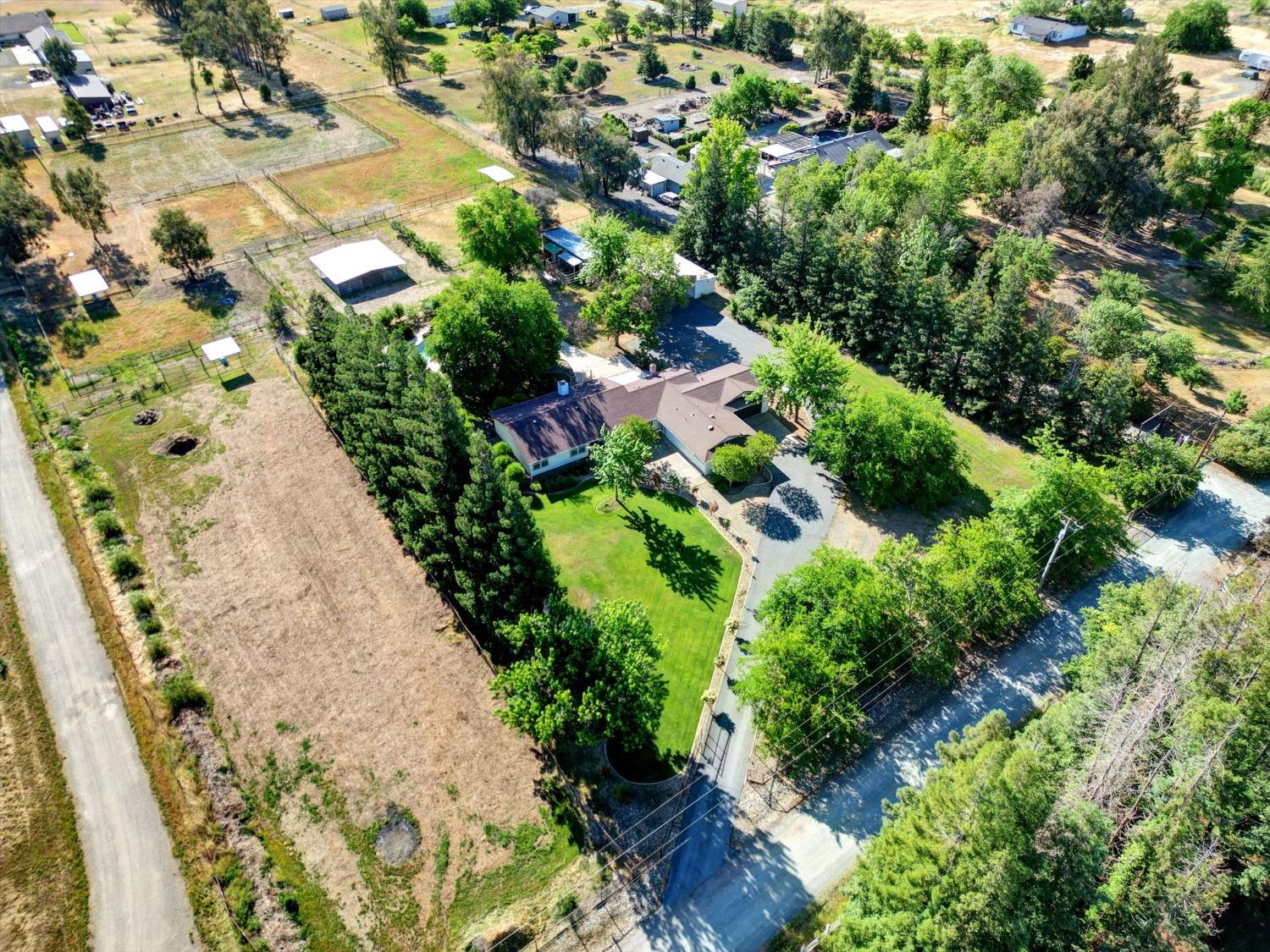 Detail Gallery Image 78 of 85 For 10363 Maggy Rd, Wilton,  CA 95693 - 4 Beds | 3/1 Baths