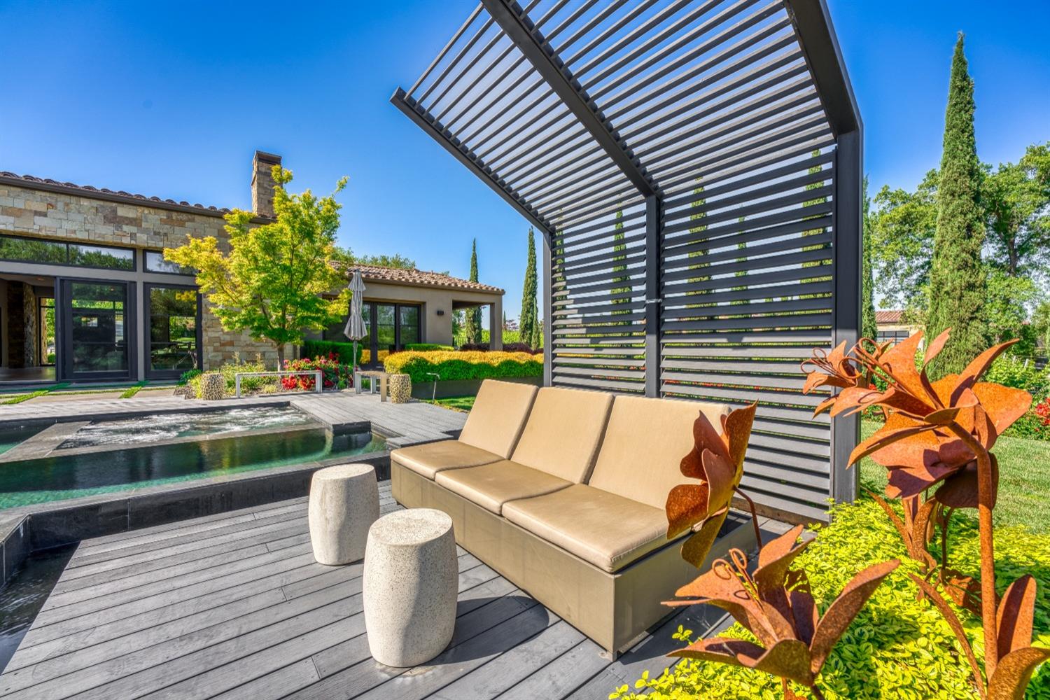 Detail Gallery Image 32 of 44 For 6505 Rutherford Canyon Rd, Loomis,  CA 95650 - 4 Beds | 4/1 Baths