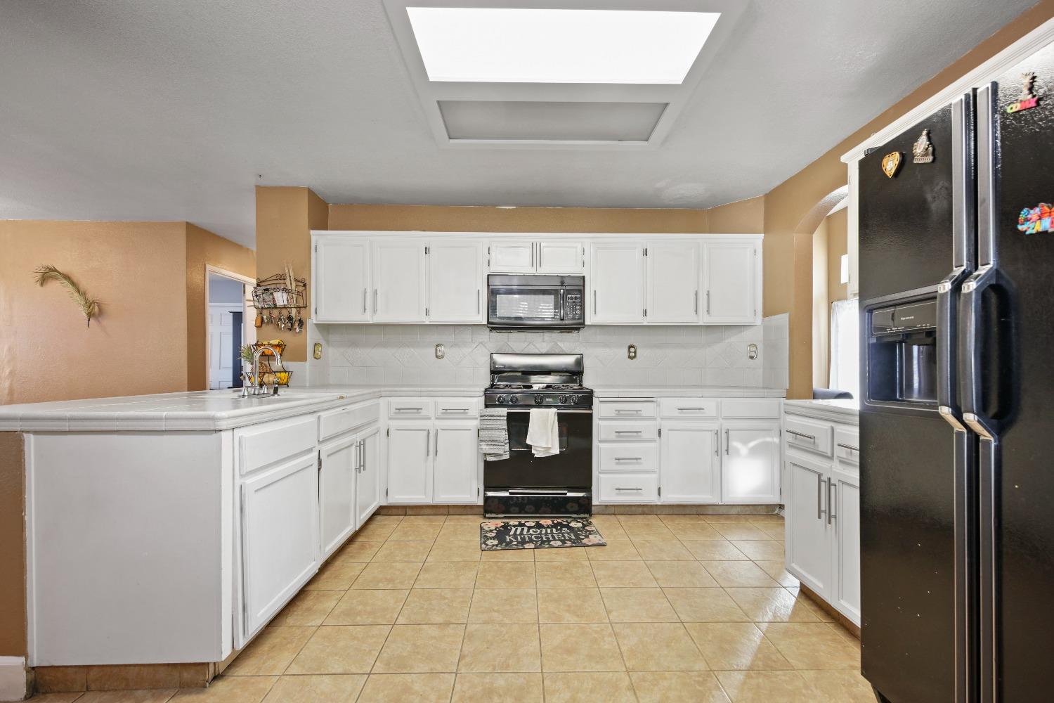 Detail Gallery Image 25 of 50 For 810 River Raft, Modesto,  CA 95351 - 4 Beds | 3 Baths