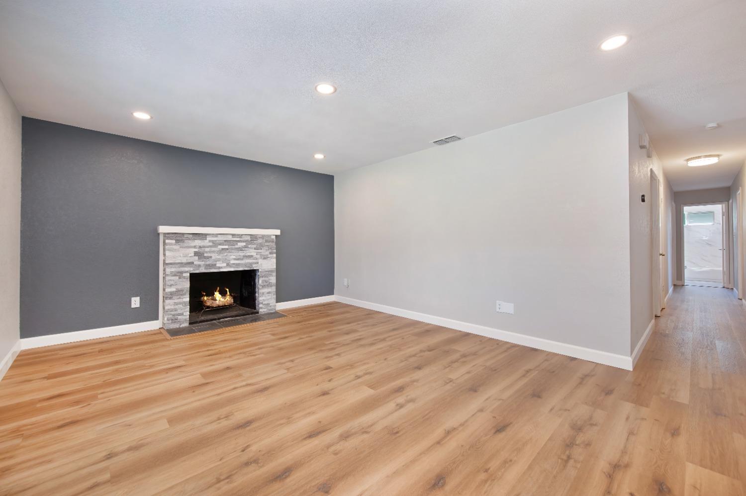 Lynnetree Way, Citrus Heights, California image 9