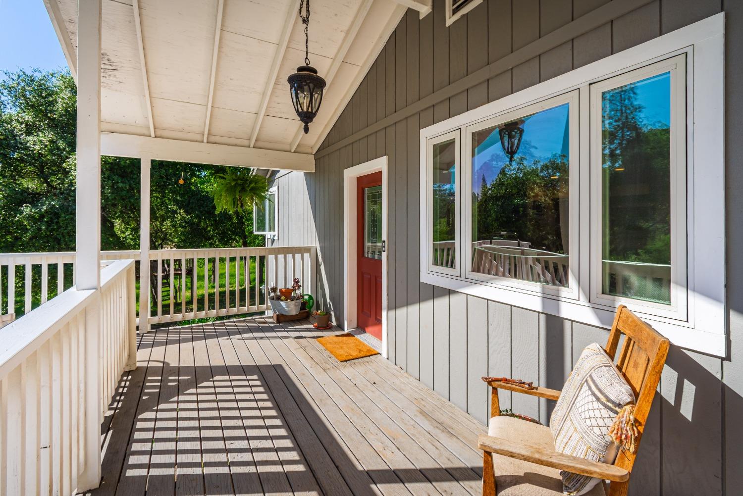 Detail Gallery Image 3 of 36 For 1190 Pleasant Valley Rd, Diamond Springs,  CA 95619 - 2 Beds | 2 Baths