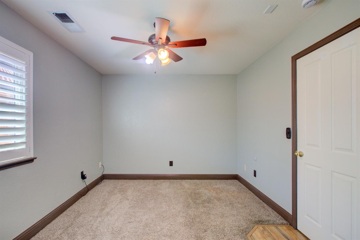 Detail Gallery Image 31 of 55 For 1217 Fairway Dr, Atwater,  CA 95301 - 3 Beds | 2 Baths