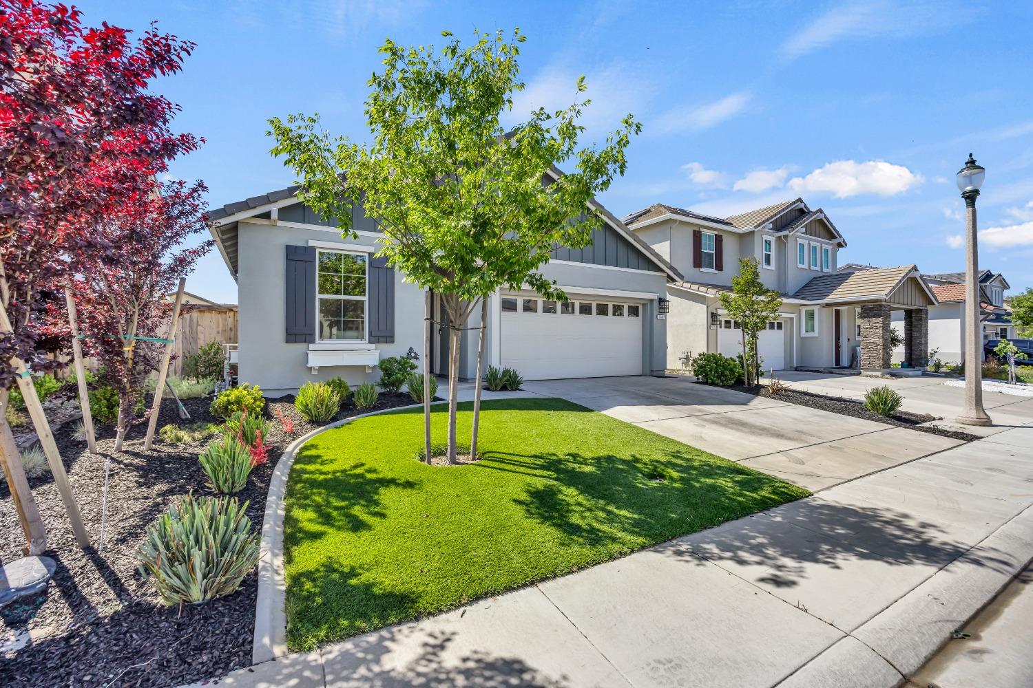 Detail Gallery Image 3 of 42 For 3087 Ridgecrest Dr, Lincoln,  CA 95648 - 3 Beds | 2 Baths