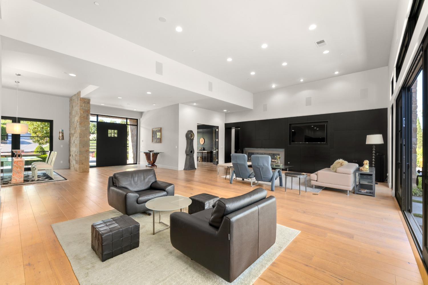 Detail Gallery Image 14 of 44 For 6505 Rutherford Canyon Rd, Loomis,  CA 95650 - 4 Beds | 4/1 Baths