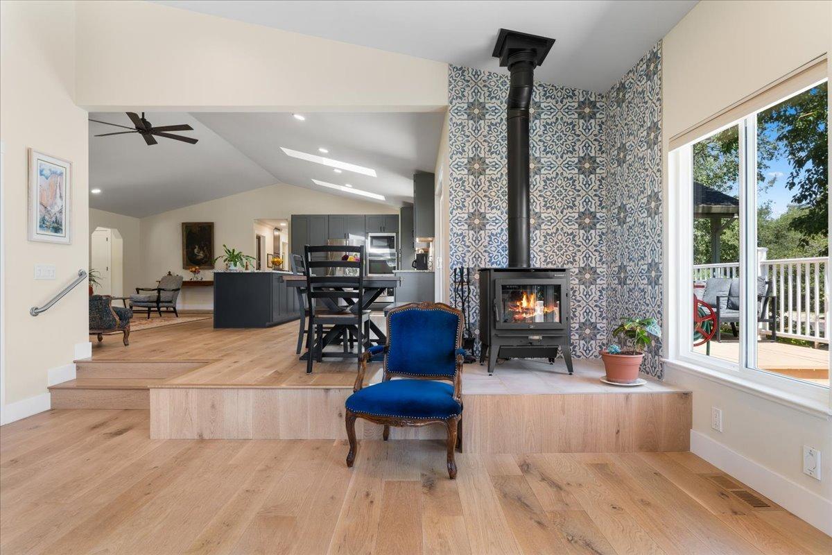 Detail Gallery Image 13 of 73 For 10107 Park View Ln, Penn Valley,  CA 95946 - 3 Beds | 2 Baths