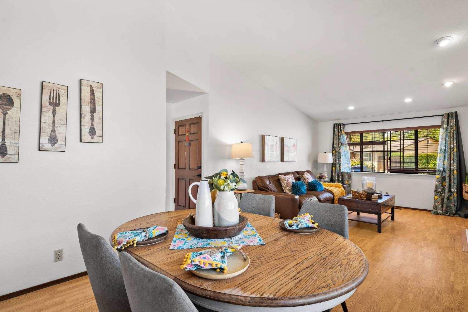 Detail Gallery Image 12 of 44 For 3636 Dormer Ave, Concord,  CA 94519 - 3 Beds | 2 Baths
