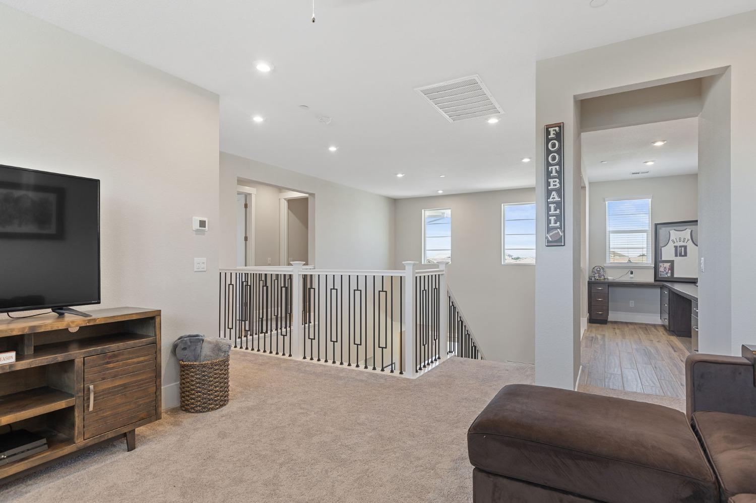 Detail Gallery Image 31 of 83 For 5125 Turnberry Dr, Lincoln,  CA 95648 - 5 Beds | 4/1 Baths