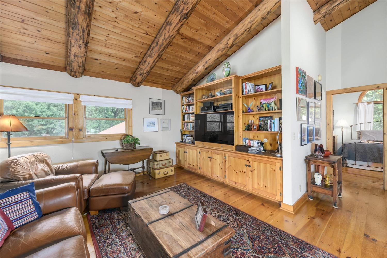 Detail Gallery Image 29 of 86 For 1267 Old Rock Bridge Rd, Placerville,  CA 95667 - 3 Beds | 2 Baths