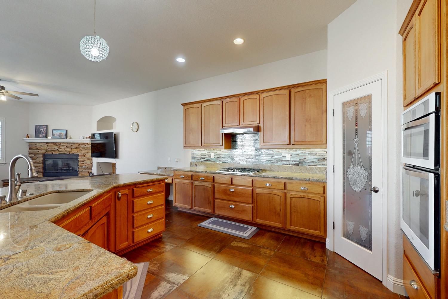 Detail Gallery Image 23 of 73 For 1918 Heidi Way, Yuba City,  CA 95993 - 4 Beds | 3 Baths