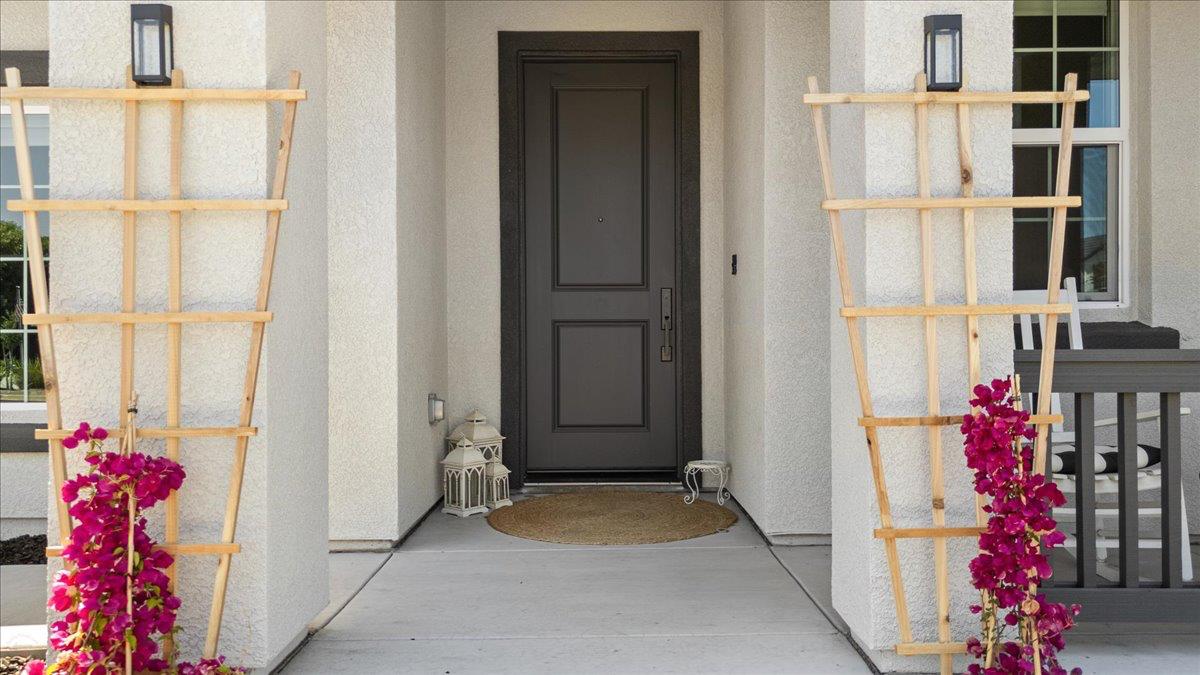 Detail Gallery Image 6 of 56 For 3715 N Berkeley Ave, Turlock,  CA 95382 - 5 Beds | 2 Baths