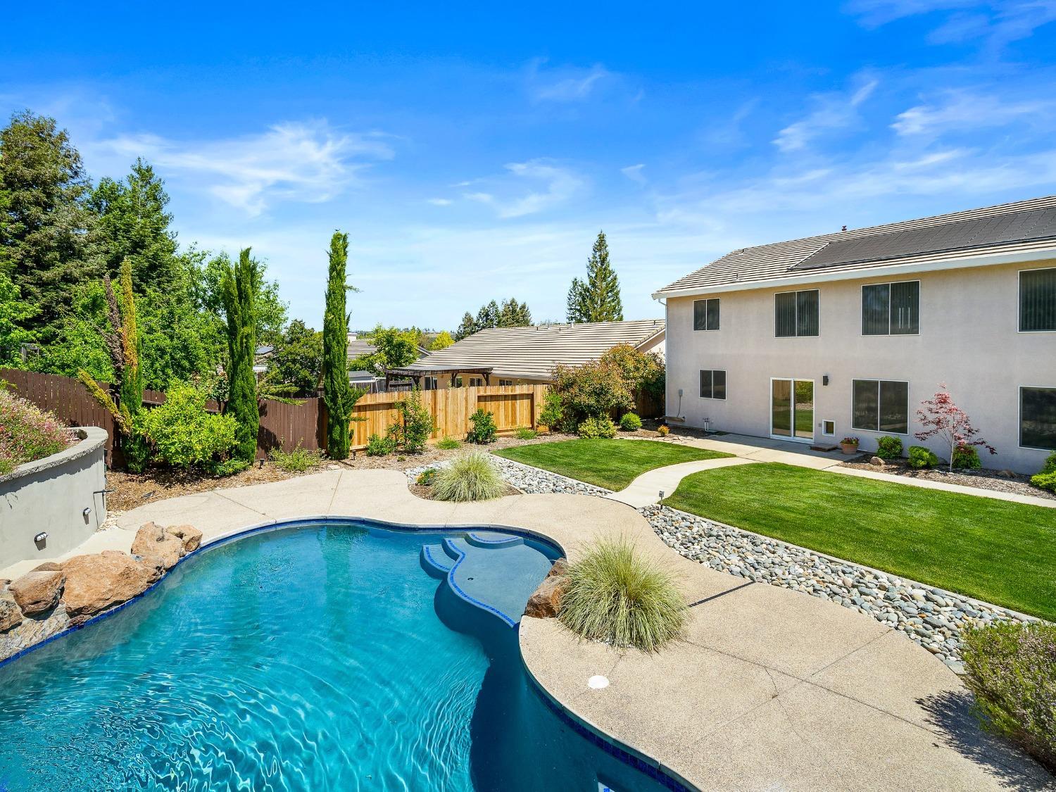 Detail Gallery Image 10 of 59 For 4736 Thoreau Dr, Cameron Park,  CA 95682 - 5 Beds | 3 Baths