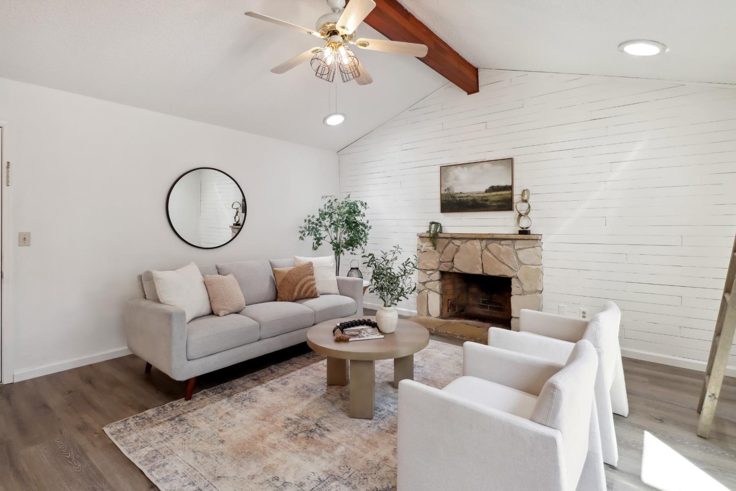 Detail Gallery Image 13 of 38 For 2888 Baronet Way, Sacramento,  CA 95833 - 4 Beds | 2 Baths