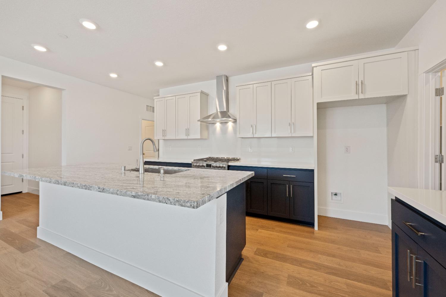 Detail Gallery Image 40 of 40 For 7000 Carbone, Roseville,  CA 95757 - 3 Beds | 2/1 Baths