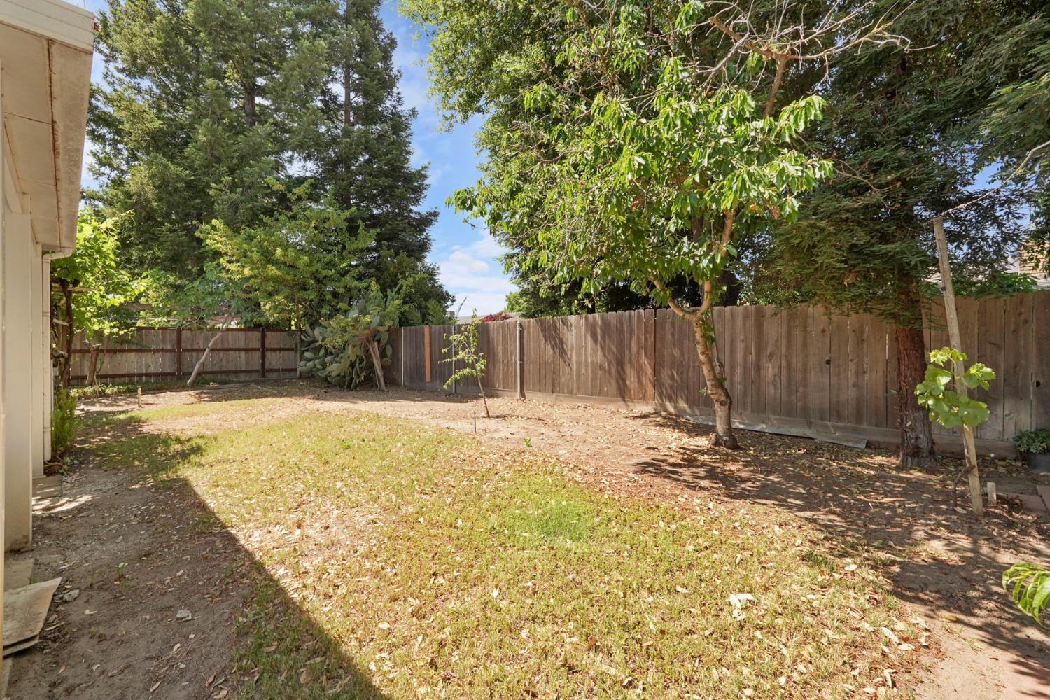 Detail Gallery Image 45 of 48 For 2607 W Elm St, Lodi,  CA 95242 - 3 Beds | 2 Baths