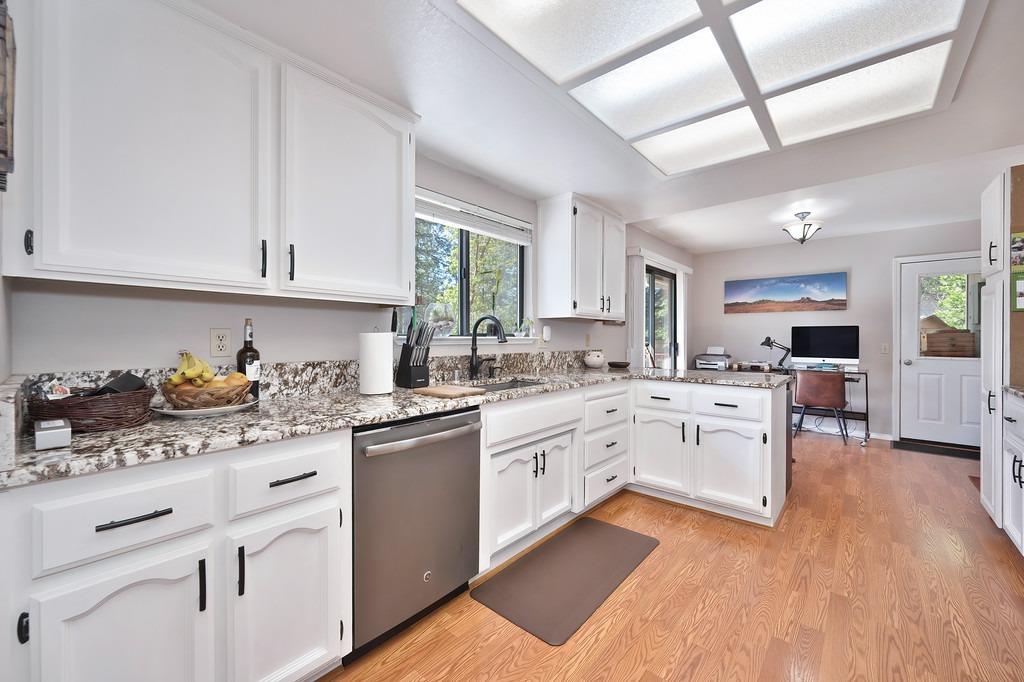 Detail Gallery Image 26 of 80 For 6127 Silverleaf Dr, Foresthill,  CA 95631 - 3 Beds | 2 Baths
