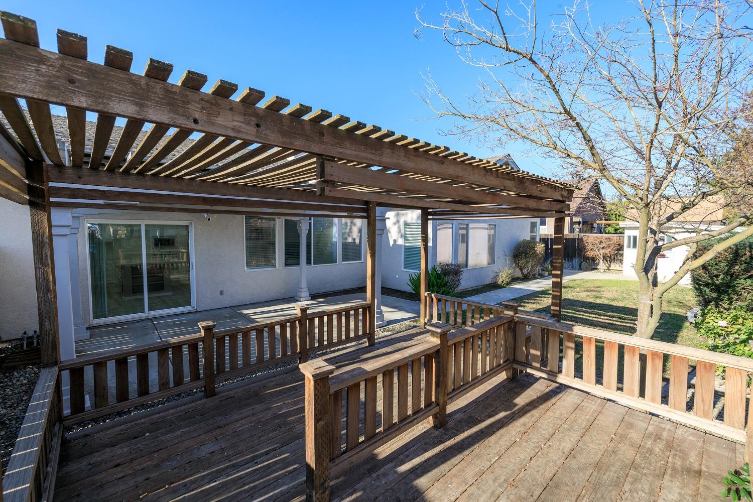 Detail Gallery Image 40 of 45 For 2192 Ivory Lace Ave, Manteca,  CA 95337 - 4 Beds | 2/1 Baths