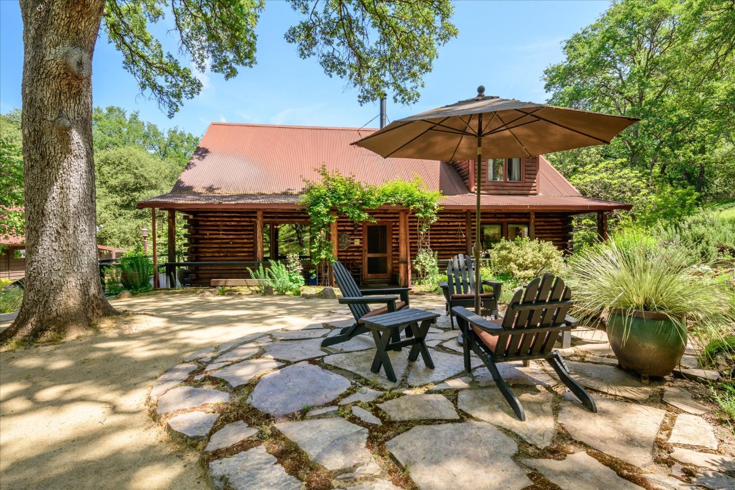 Detail Gallery Image 5 of 86 For 1267 Old Rock Bridge Rd, Placerville,  CA 95667 - 3 Beds | 2 Baths