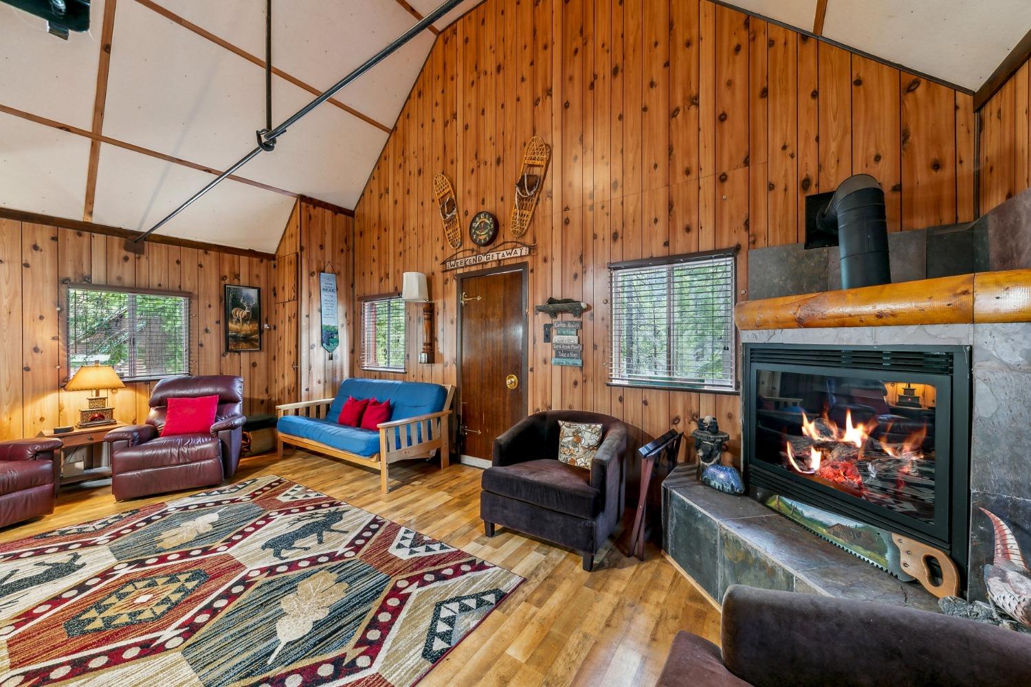 Detail Gallery Image 7 of 15 For 36 Milestone Rd #12,  Kyburz,  CA 95720 - 1 Beds | 1 Baths