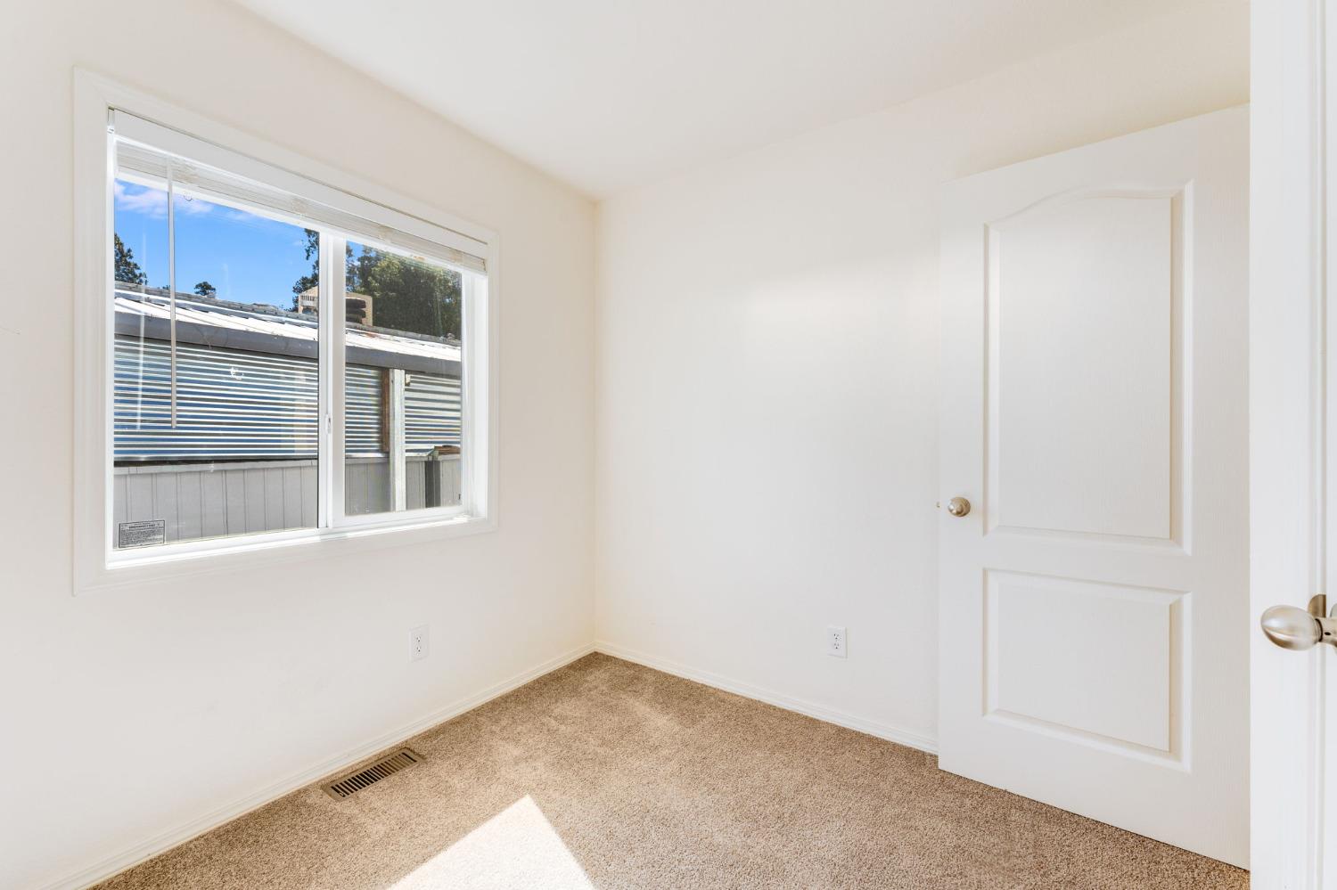 Detail Gallery Image 14 of 35 For 2933 Forebay Rd 6, Pollock Pines,  CA 95726 - 2 Beds | 2 Baths