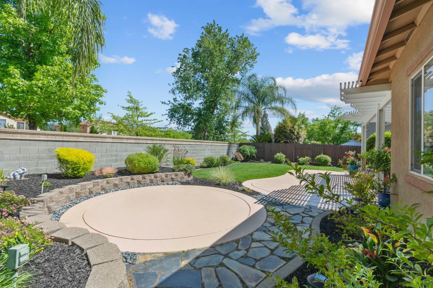 Detail Gallery Image 43 of 49 For 1716 W Morella Cir, Roseville,  CA 95747 - 3 Beds | 2/1 Baths
