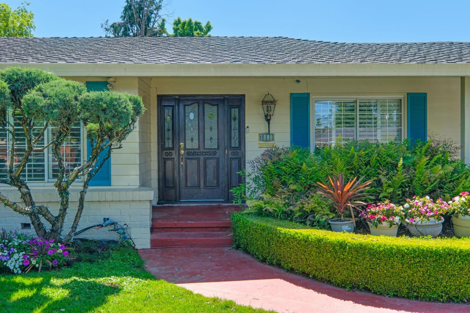 San Ysidro Way, Sacramento, California image 4