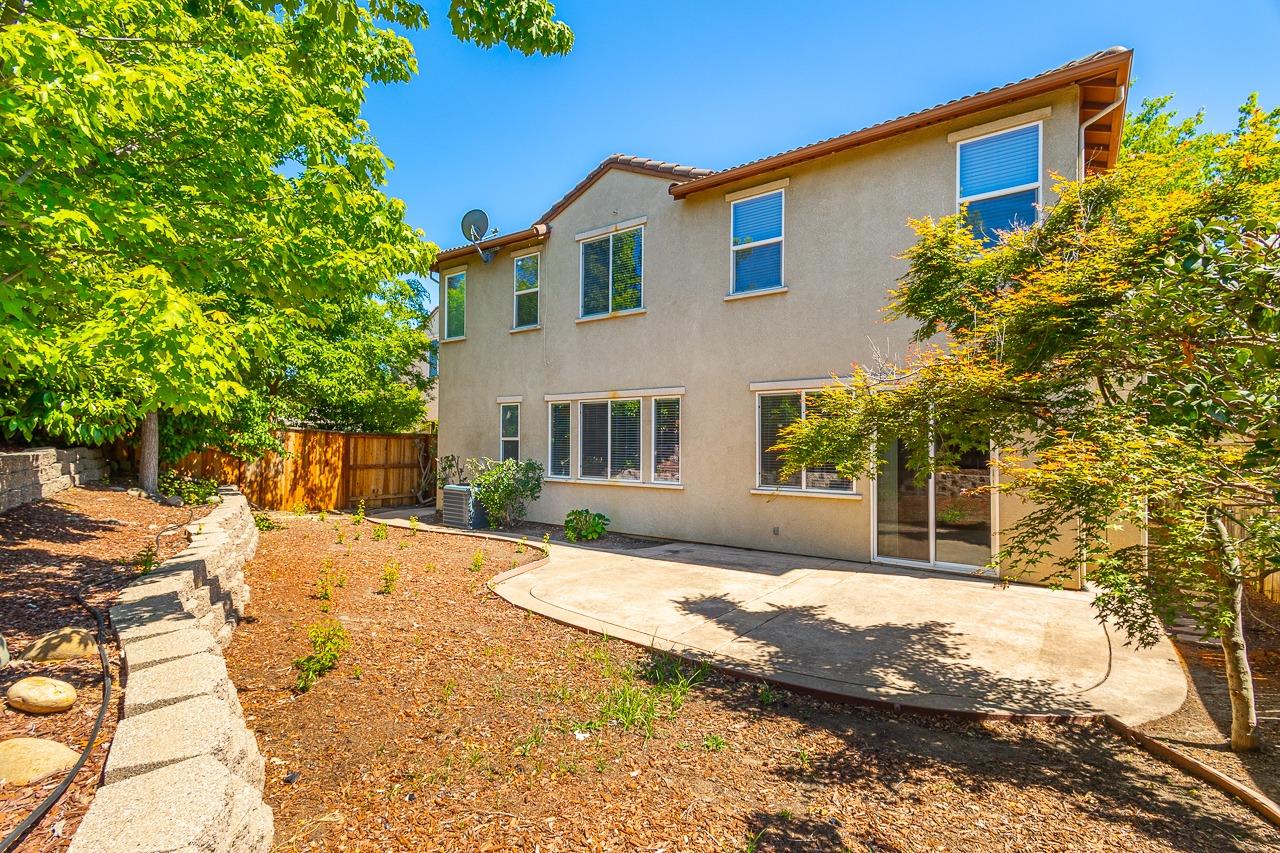 Detail Gallery Image 24 of 26 For 1532 Hammond Ct, Folsom,  CA 95630 - 4 Beds | 2/1 Baths