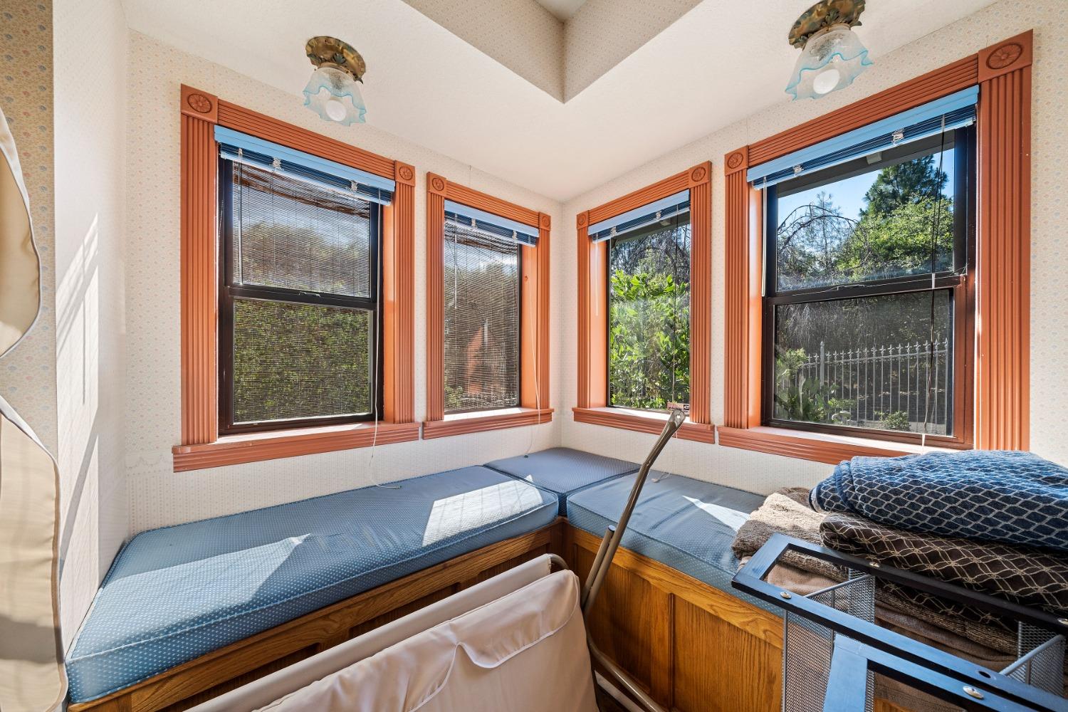 Detail Gallery Image 35 of 89 For 14001 Surrey Junction Ln, Sutter Creek,  CA 95685 - 3 Beds | 2/1 Baths