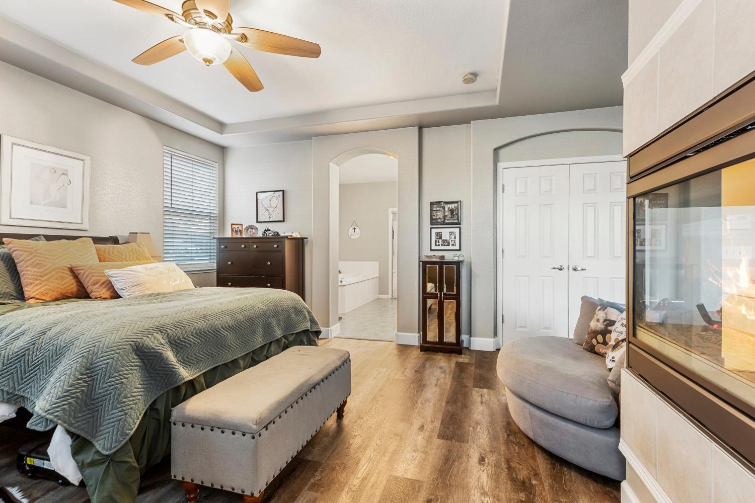 Detail Gallery Image 12 of 25 For 2825 Bullion Ct, Riverbank,  CA 95367 - 4 Beds | 2/1 Baths