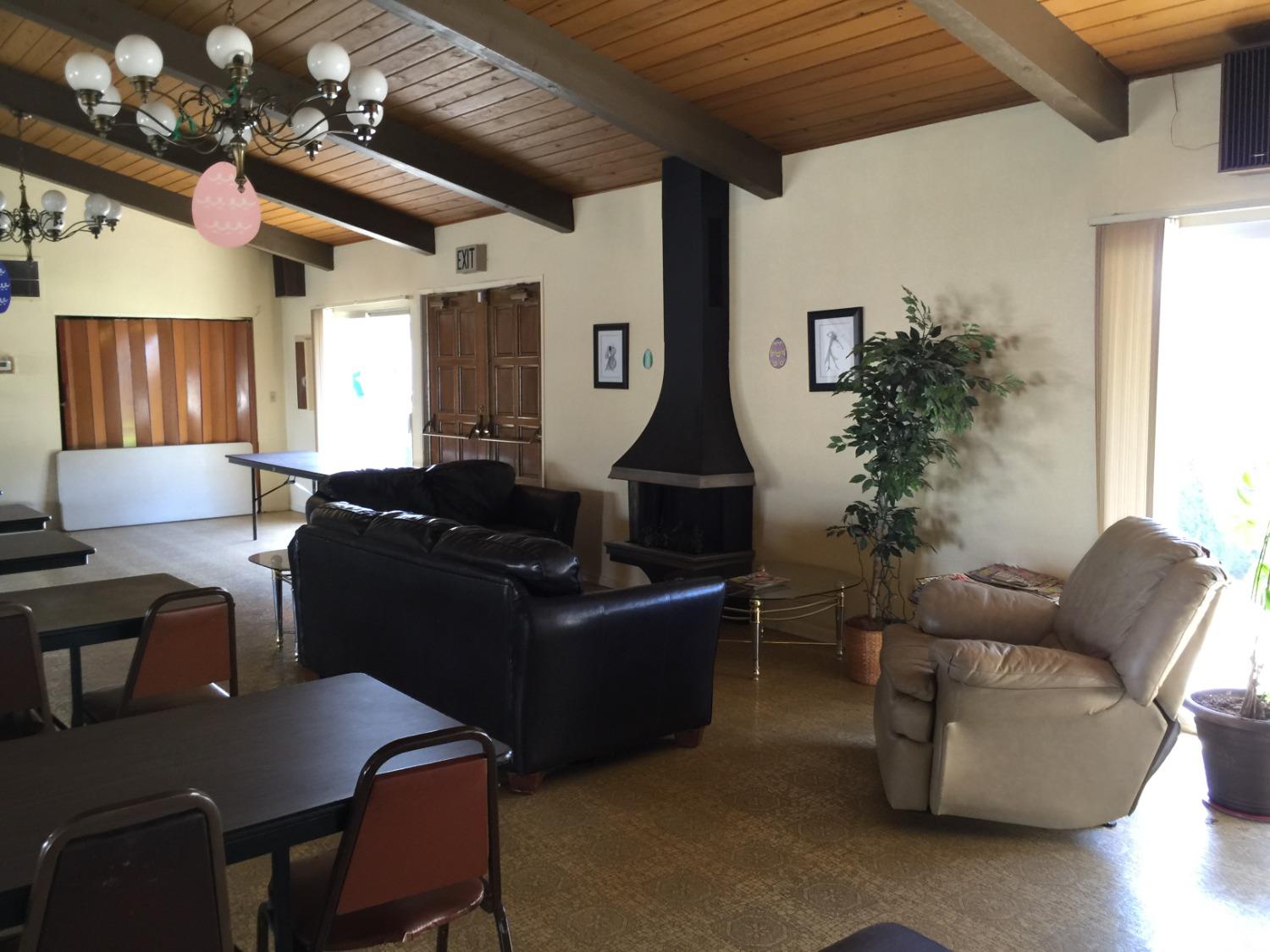 Detail Gallery Image 39 of 41 For 4216 Brookside Dr. #121, Sacramento,  CA 95834 - 2 Beds | 1 Baths