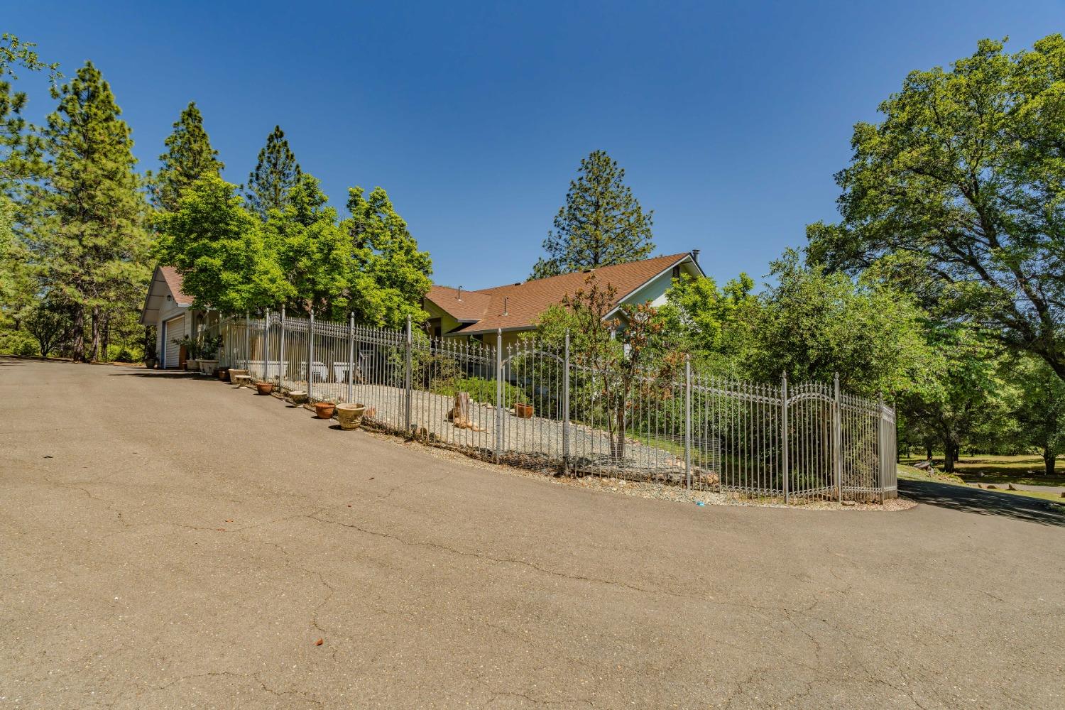 Detail Gallery Image 79 of 89 For 14001 Surrey Junction Ln, Sutter Creek,  CA 95685 - 3 Beds | 2/1 Baths