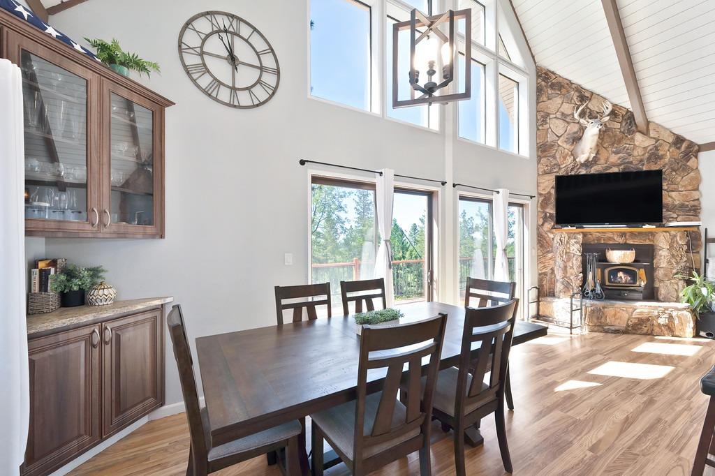 Detail Gallery Image 23 of 48 For 6202 Green Ridge Dr, Foresthill,  CA 95631 - 3 Beds | 2/1 Baths