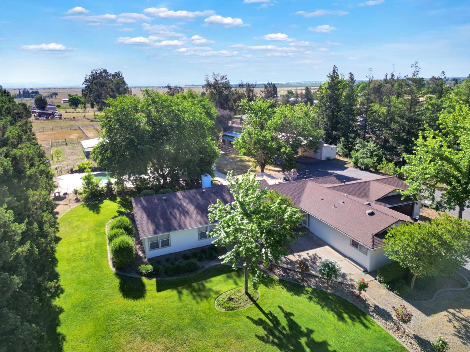 Detail Gallery Image 68 of 85 For 10363 Maggy Rd, Wilton,  CA 95693 - 4 Beds | 3/1 Baths