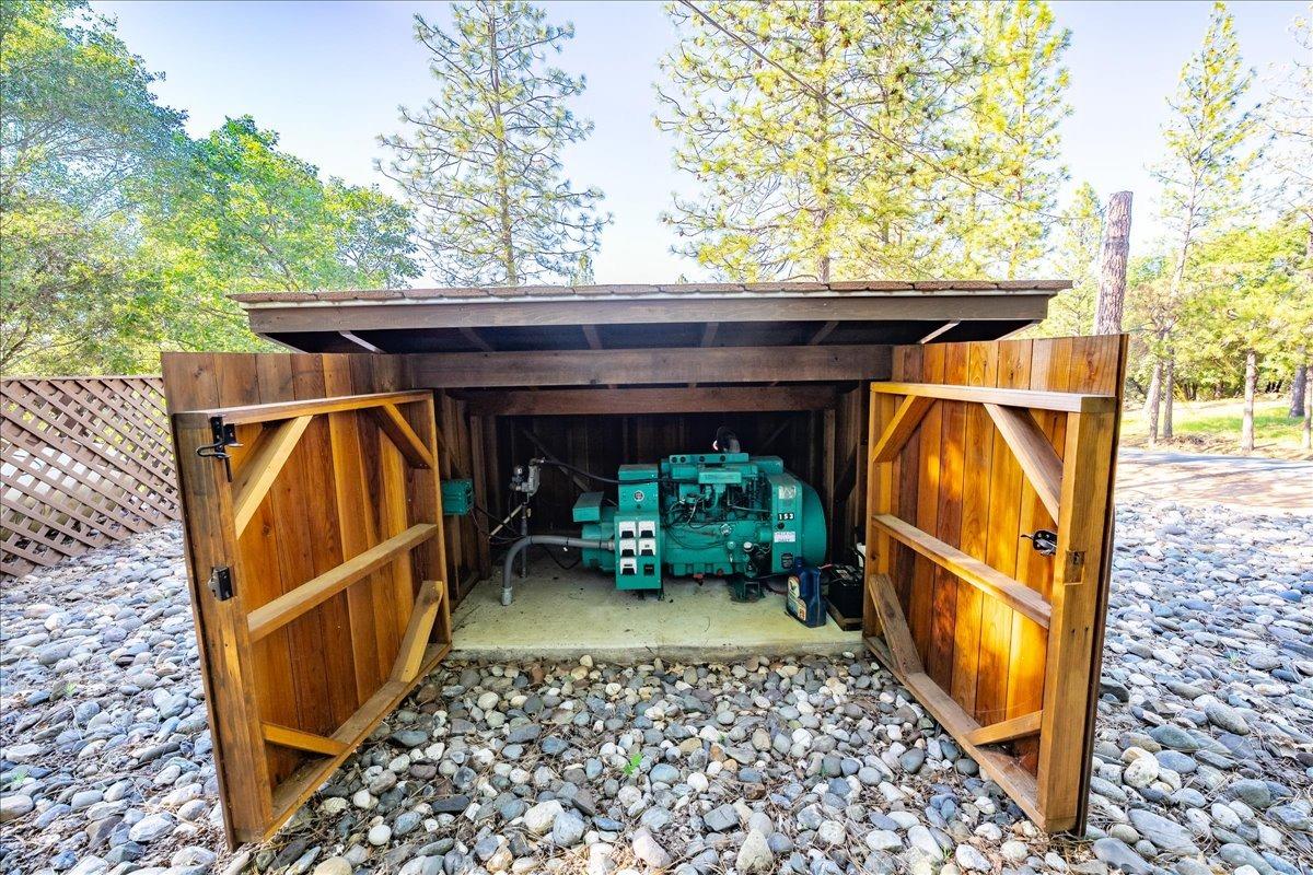 Detail Gallery Image 81 of 98 For 6340 Roller Coaster Rd, Garden Valley,  CA 95633 - 4 Beds | 3/1 Baths