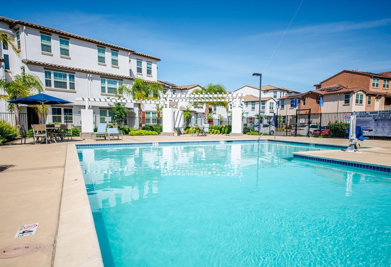 Detail Gallery Image 56 of 65 For 2944 Valbonne Walk, Sacramento,  CA 95834 - 4 Beds | 3/1 Baths