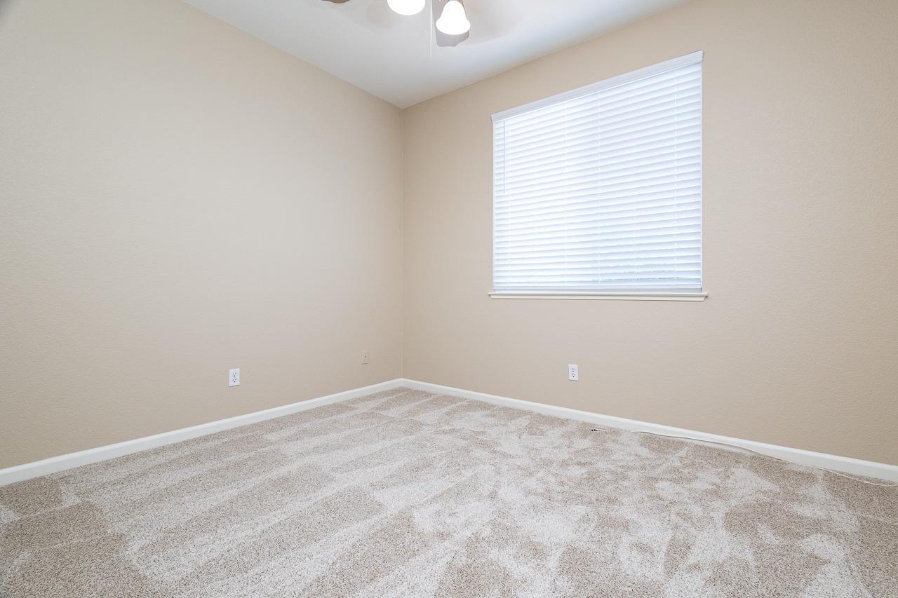 Detail Gallery Image 20 of 26 For 1532 Hammond Ct, Folsom,  CA 95630 - 4 Beds | 2/1 Baths