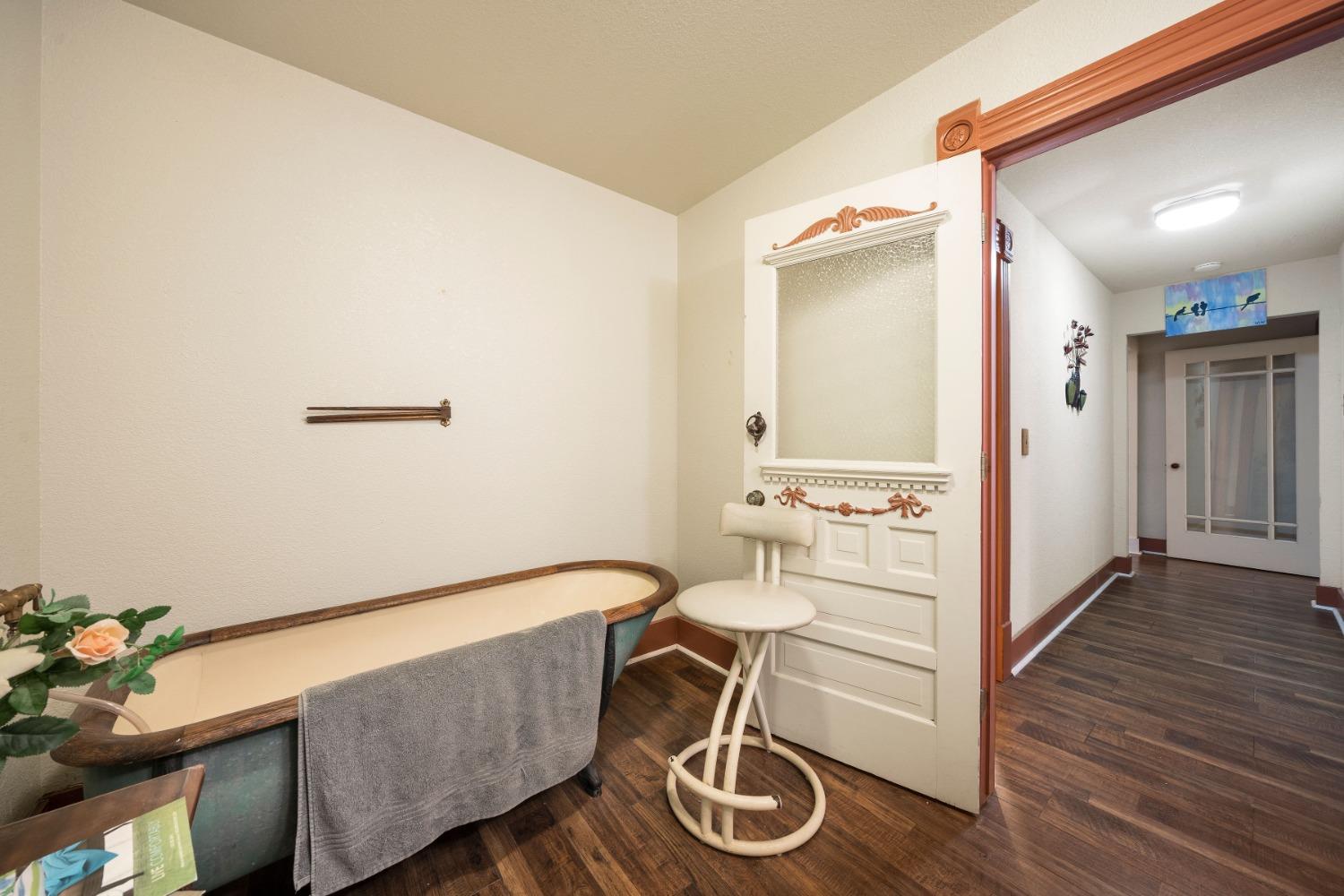 Detail Gallery Image 34 of 89 For 14001 Surrey Junction Ln, Sutter Creek,  CA 95685 - 3 Beds | 2/1 Baths