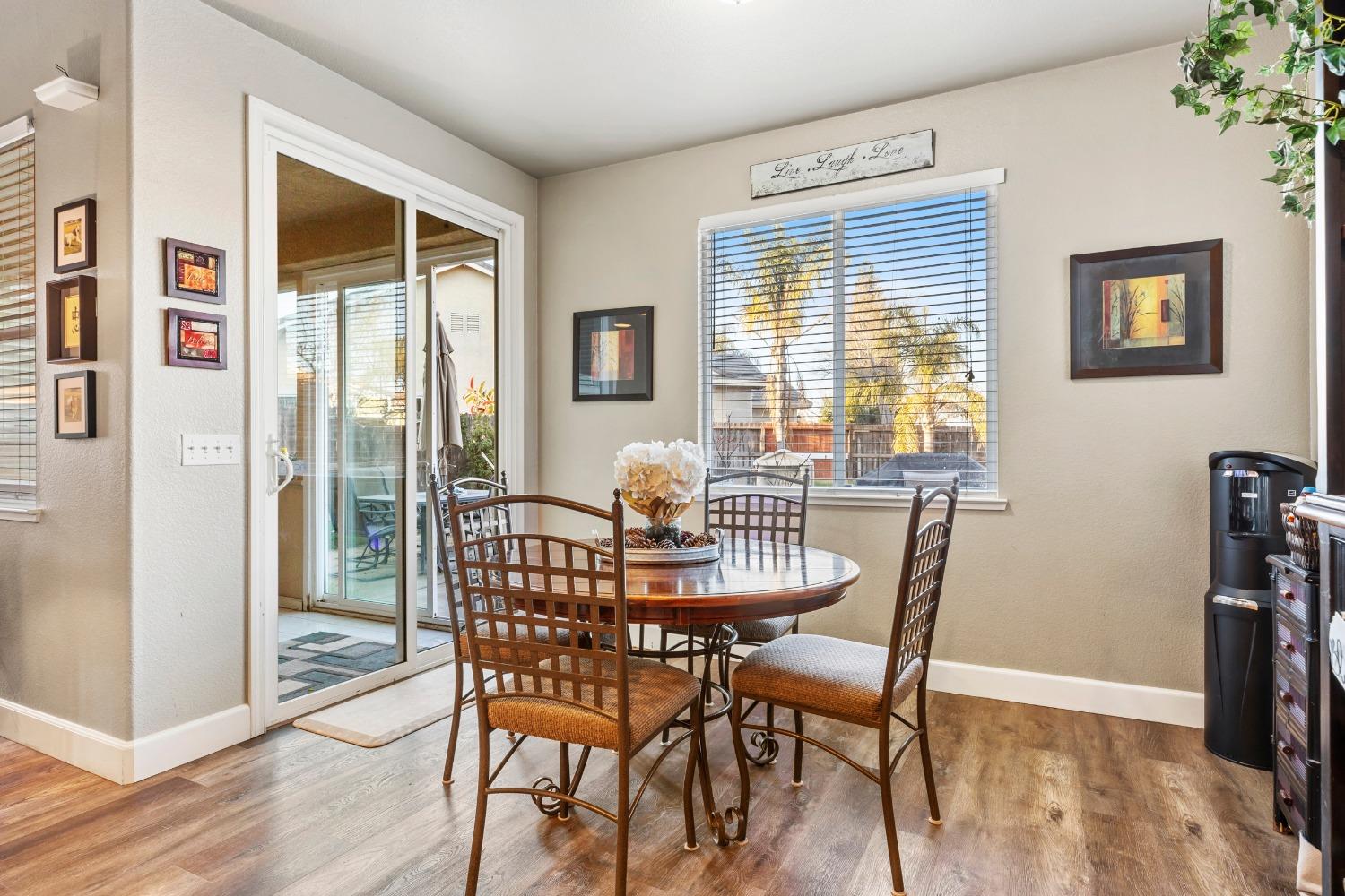 Detail Gallery Image 7 of 25 For 2825 Bullion Ct, Riverbank,  CA 95367 - 4 Beds | 2/1 Baths
