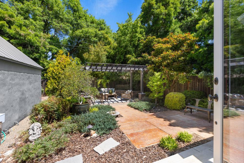 Detail Gallery Image 54 of 65 For 1831 Bidwell Way, Sacramento,  CA 95818 - 3 Beds | 2 Baths