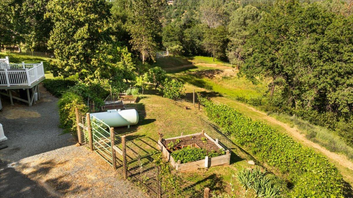 Detail Gallery Image 49 of 73 For 10107 Park View Ln, Penn Valley,  CA 95946 - 3 Beds | 2 Baths