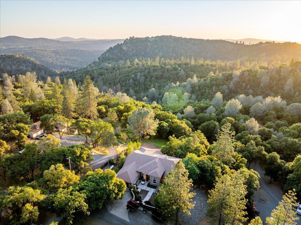 Detail Gallery Image 91 of 98 For 6340 Roller Coaster Rd, Garden Valley,  CA 95633 - 4 Beds | 3/1 Baths