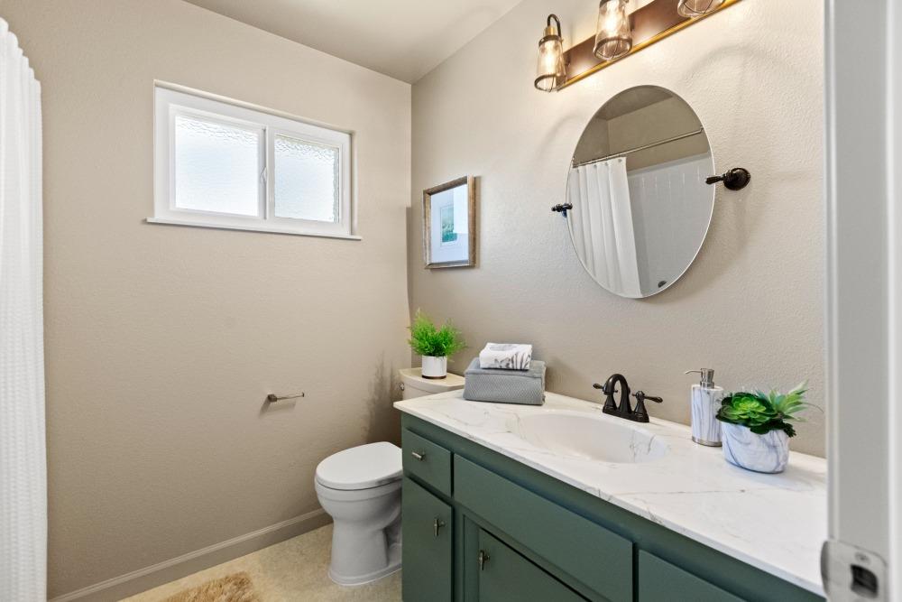Detail Gallery Image 33 of 52 For 6788 Langston Way, Sacramento,  CA 95831 - 3 Beds | 2 Baths