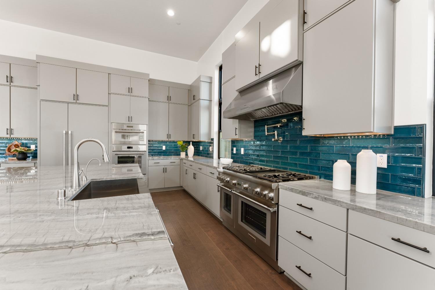 Detail Gallery Image 21 of 78 For 4810 Minero Ln, Granite Bay,  CA 95746 - 5 Beds | 4/1 Baths