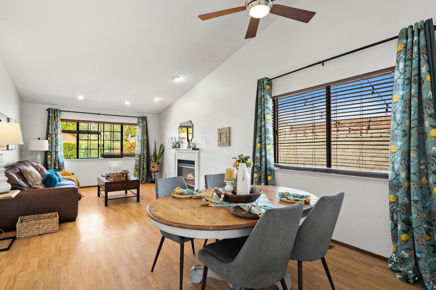 Detail Gallery Image 13 of 44 For 3636 Dormer Ave, Concord,  CA 94519 - 3 Beds | 2 Baths