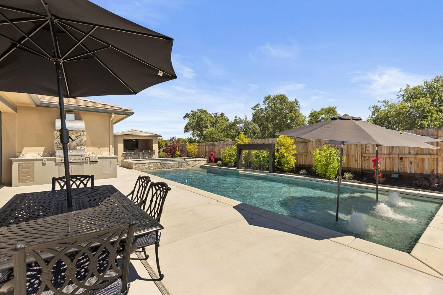 Detail Gallery Image 59 of 83 For 5125 Turnberry Dr, Lincoln,  CA 95648 - 5 Beds | 4/1 Baths