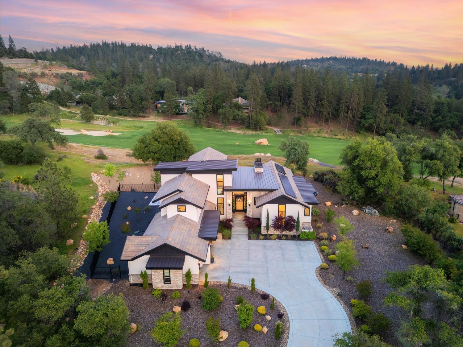 Detail Gallery Image 2 of 64 For 2056 Long View Dr, Meadow Vista,  CA 95722 - 4 Beds | 5/1 Baths